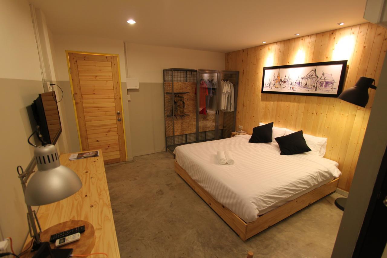Hotel P24 At Kaset Bangkok Esterno foto